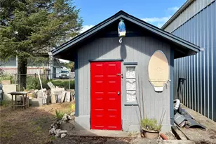 105 Victoria Loop NE, Ocean Shores, WA 98520 - Photo 25