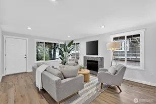 8742 3rd Ave NW, Seattle, WA 98117 - Photo 3