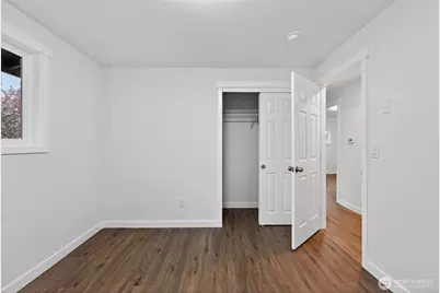 8742 3rd Avenue NW, Seattle, WA 98117 - Photo 21