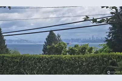 1562 Cole Street SE, Port Orchard, WA 98366 - Photo 3