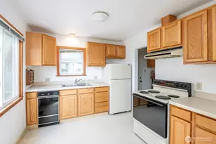 828 S Hawthorne St, Tacoma, WA 98465 - Photo 7
