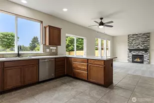 15233 100th Ave SE, Yelm, WA 98597 - Photo 5