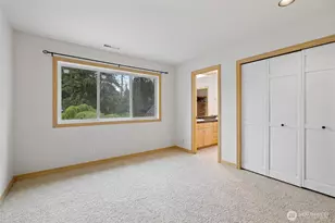 1018 254th Ave NE, Redmond, WA 98074 - Photo 9