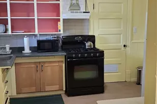 1056 S Sullivan St, Seattle, WA 98108 - Photo 7