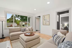 842 NW 97th St, Seattle, WA 98117 - Photo 3
