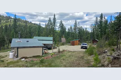 790 Bonaparte Lake Rd, Tonasket, WA 98855 - Photo 23