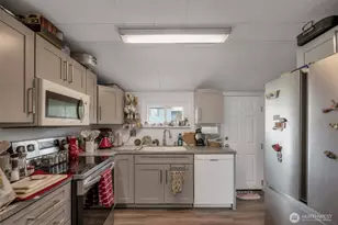 6820 S Huson St, Tacoma, WA 98409 - Photo 3