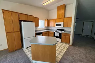 7701 NE 21st St, Vancouver, WA 98664 - Photo 9