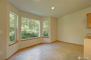 611 SW Camano Dr, Camano Island, WA 98282 - Photo 15