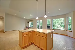 611 SW Camano Dr, Camano Island, WA 98282 - Photo 13