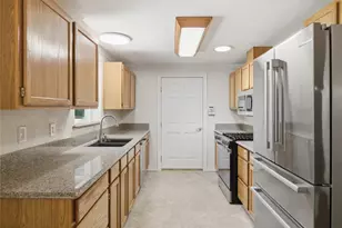 322 Country Estates Dr W, Rainier, WA 98576 - Photo 11