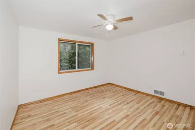 566 E Pointes Drive W, Shelton, WA 98584 - Photo 15