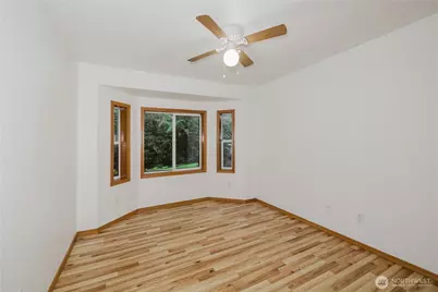 566 E Pointes Drive W, Shelton, WA 98584 - Photo 11