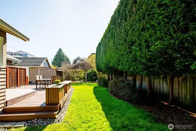 3015 W Emerson Street, Seattle, WA 98199 - Photo 27