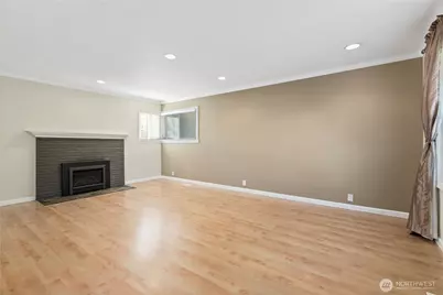 3015 W Emerson Street, Seattle, WA 98199 - Photo 3