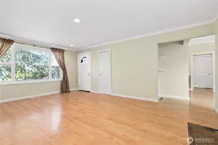 3015 W Emerson St, Seattle, WA 98199 - Photo 5