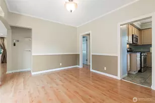 3015 W Emerson St, Seattle, WA 98199 - Photo 9