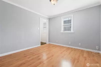 3015 W Emerson Street, Seattle, WA 98199 - Photo 17