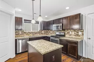 709 Crested Butte Blvd, Mount Vernon, WA 98273 - Photo 11