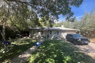 1822 S Wenatchee Ave, Wenatchee, WA 98801 - Photo 1