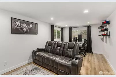 18916 State Route 9 SE, Snohomish, WA 98296 - Photo 17