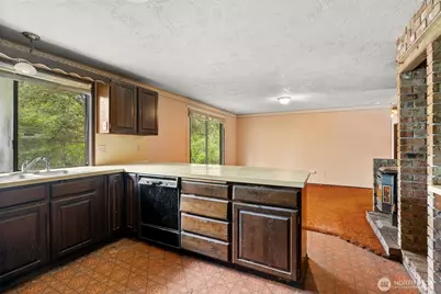 626 Ostman Road, Raymond, WA 98577 - Photo 7