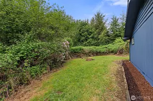626 Ostman Rd, Raymond, WA 98577 - Photo 23