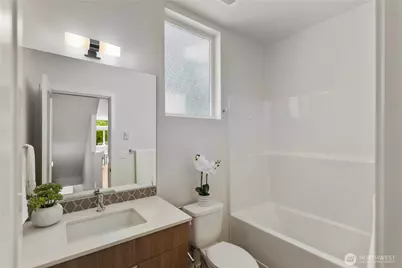 18309 11th Avenue NE #B, Shoreline, WA 98155 - Photo 17