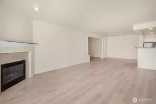 2244 132nd Ave SE, Bellevue, WA 98005 - Photo 5