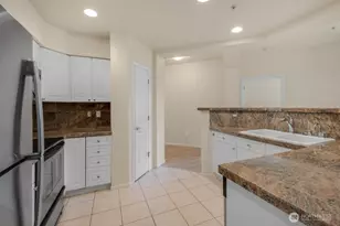 2244 132nd Ave SE, Bellevue, WA 98005 - Photo 11