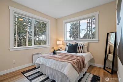 10128 Merlins Lane NW, Bremerton, WA 98312 - Photo 23