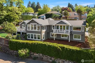 10030 NE 110th St, Kirkland, WA 98033 - Photo 1