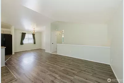 644 Adele Avenue, Bremerton, WA 98312 - Photo 13
