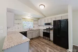 644 Adele Ave, Bremerton, WA 98312 - Photo 7
