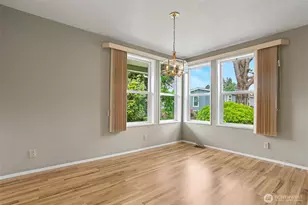 905 243rd St SW, Bothell, WA 98021 - Photo 15