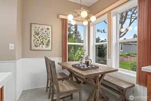 905 243rd St SW, Bothell, WA 98021 - Photo 7