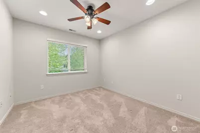 4200 Edgewater Boulevard NE, Lacey, WA 98516 - Photo 27
