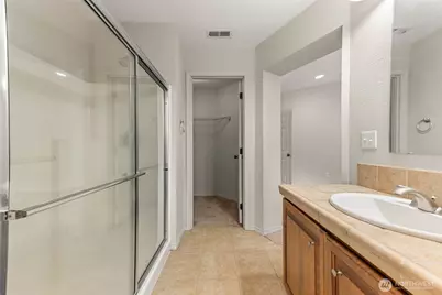 4200 Edgewater Boulevard NE, Lacey, WA 98516 - Photo 23