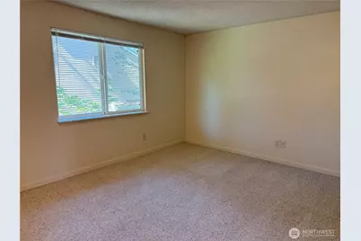 23816 12th Place S #405, Des Moines, WA 98198 - Photo 9