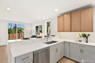 2817 W Bertona St, Seattle, WA 98199 - Photo 7