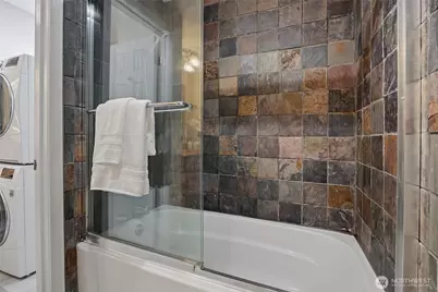6356 138th Avenue NE #213, Redmond, WA 98052 - Photo 13