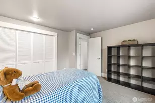 4613 NE 19th St, Renton, WA 98059 - Photo 27