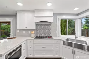 4613 NE 19th St, Renton, WA 98059 - Photo 9