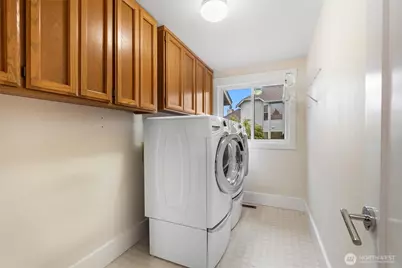 4613 NE 19th Street, Renton, WA 98059 - Photo 17