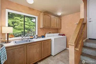 2825 NW Pine Cone Drive, Issaquah, WA 98027 - Photo 27