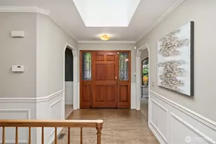 2825 NW Pine Cone Dr, Issaquah, WA 98027 - Photo 5