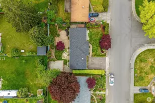 6208 Sycamore Pl, Everett, WA 98203 - Photo 5