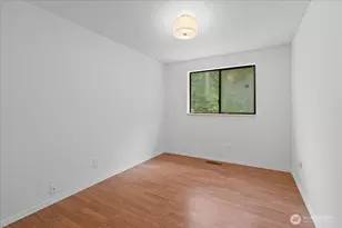 1340 NW Huckle Dr, Bremerton, WA 98311 - Photo 17
