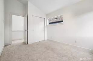 8128 Wolcott Ave S, Seattle, WA 98118 - Photo 13