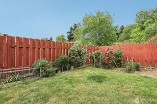 8128 Wolcott Ave S, Seattle, WA 98118 - Photo 25
